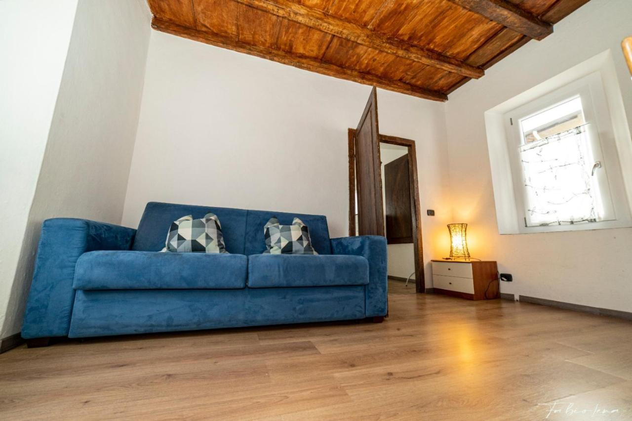 Casa Olmi Dependance Lejlighed Castiglione dʼIntelvi Eksteriør billede