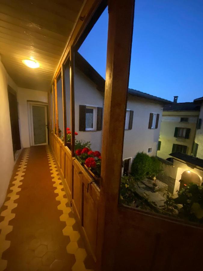 Casa Olmi Dependance Lejlighed Castiglione dʼIntelvi Eksteriør billede